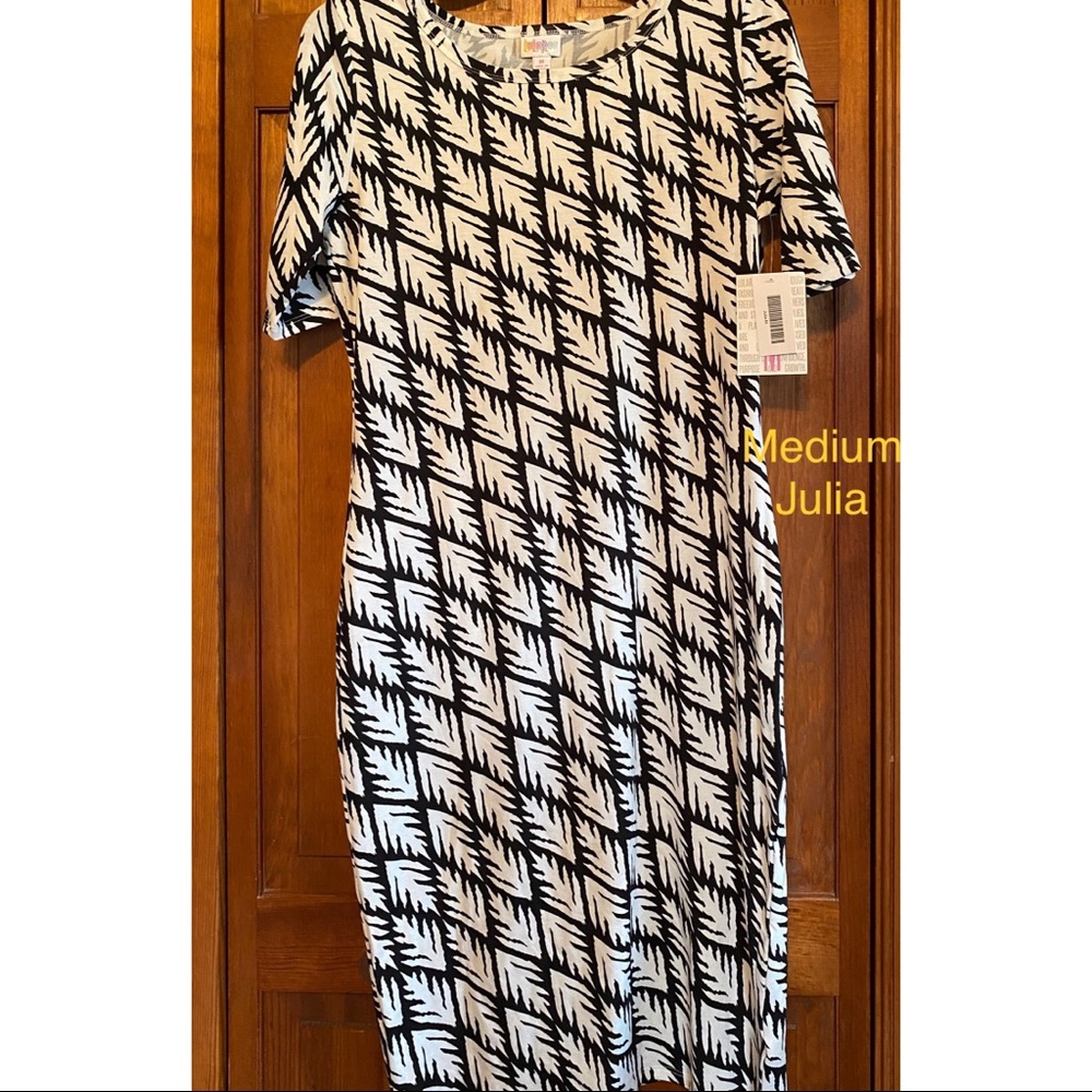 LuLaRoe Julia